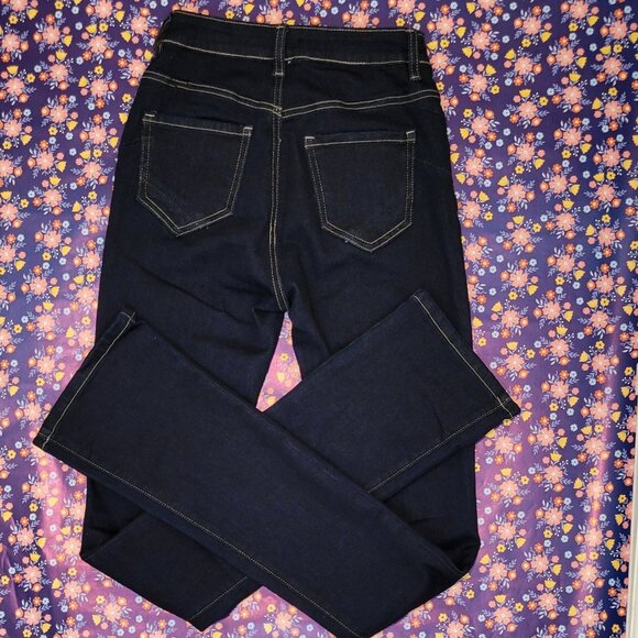Dark Wash Flare Jeans NWOT - Picture 9 of 10